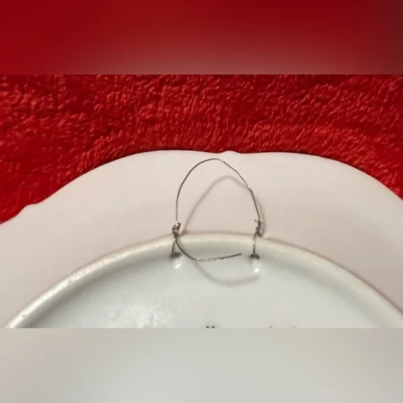 Limited Edition Crystal Enchantments Winter Journey Plate - Picture 8 of 8